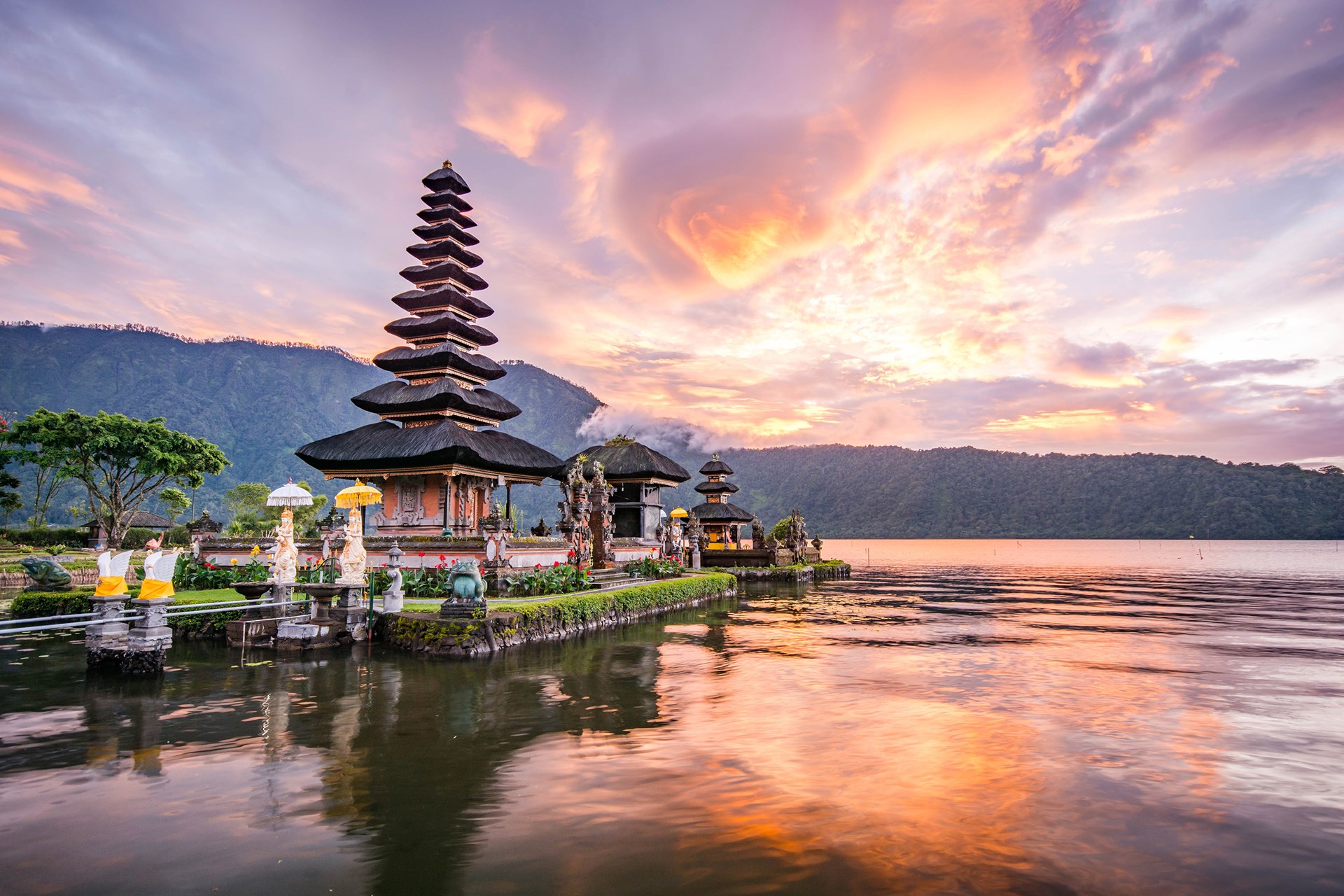 Adem de Indonesische cultuur... Combi Bali & Lombok