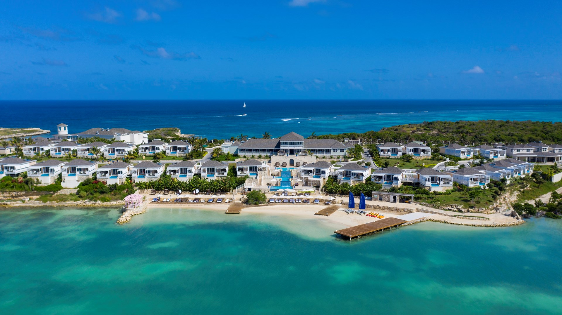 Elegante afzondering in dit kleinschalig Adults Only (21+) paradijs in Antigua! Hammock Cove Resort & Spa