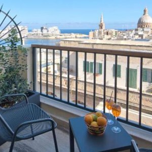 La Falconeria Valletta Malta - Deluxe Double Room - patio