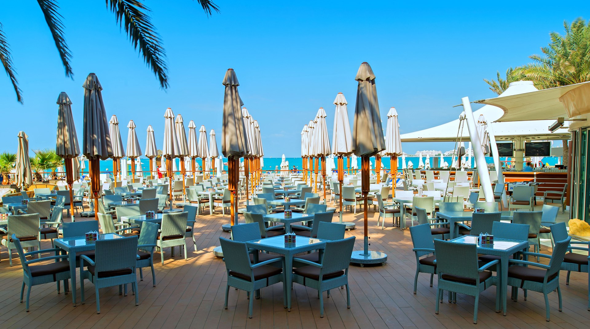 Tussen de hotspots van JBR Hilton Dubai Jumeirah Beach
