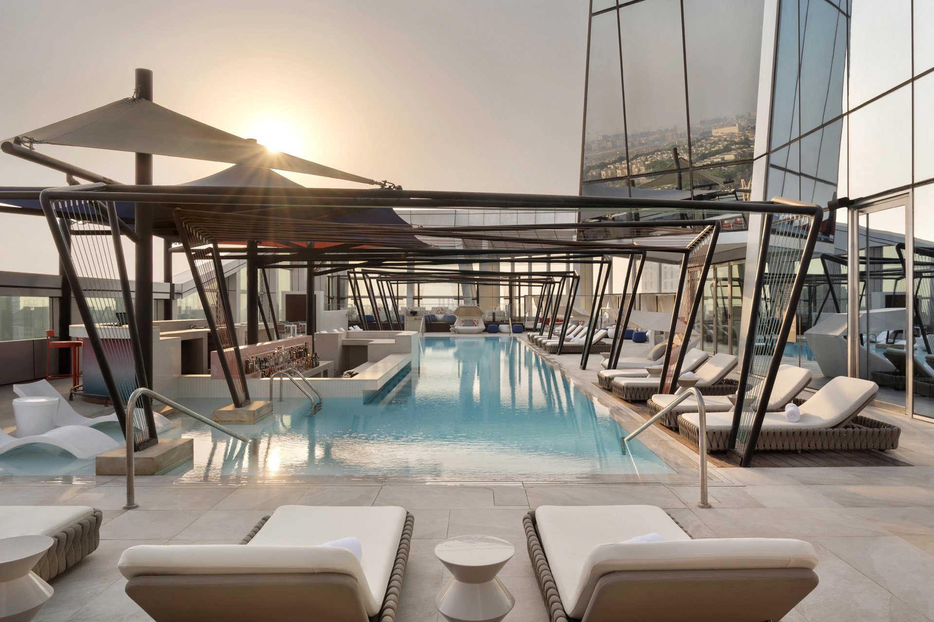 Het eerste Lifestyle 5-sterren luxehotel in het Midden-Oosten SO/ Uptown Dubai